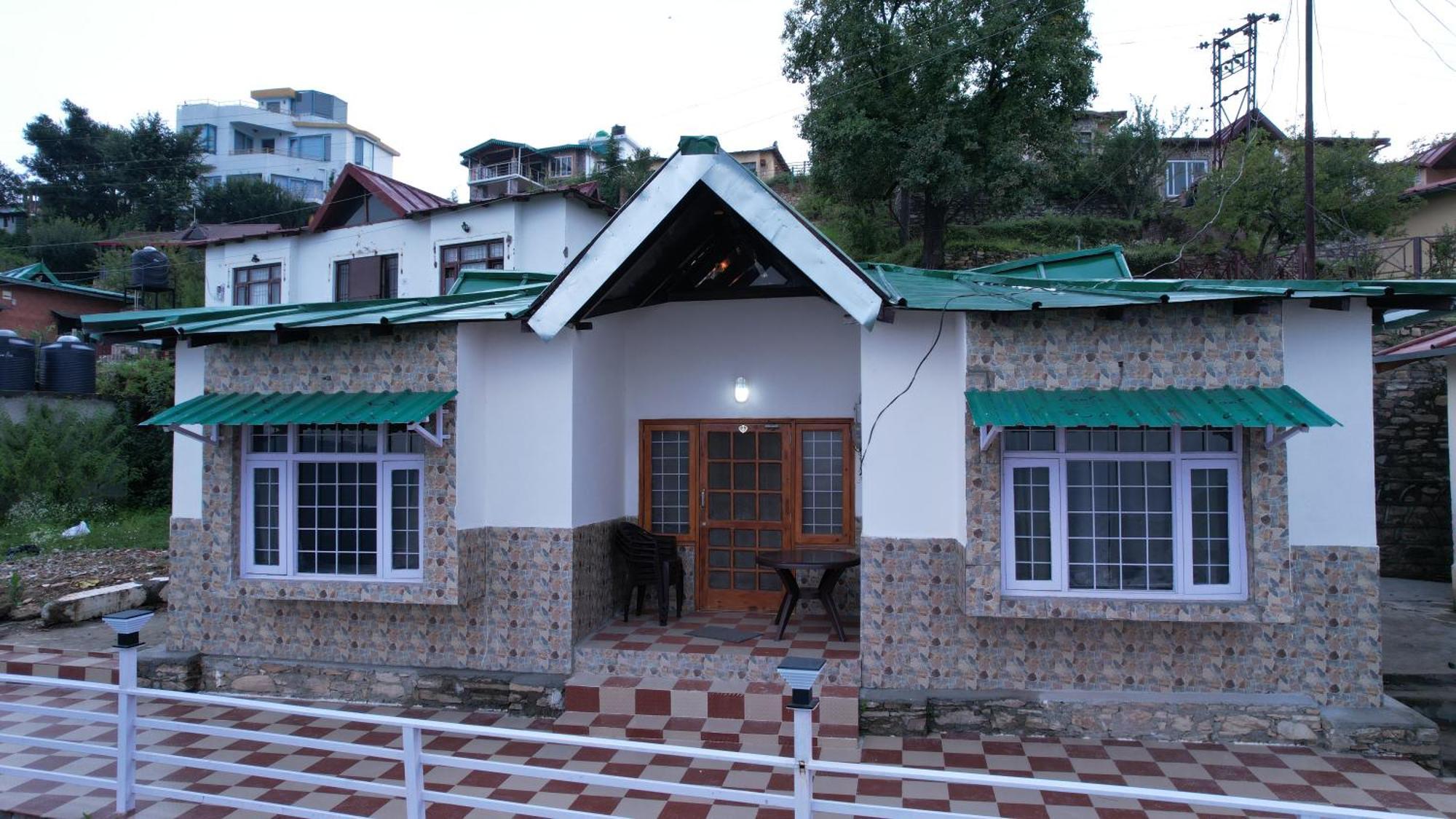 Himalayanblues Cottages&Stays Mukteshwar Esterno foto